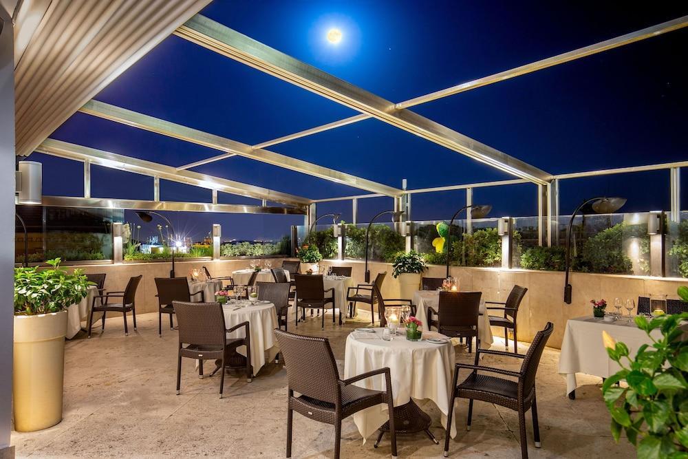 Hotel Savoy 4*